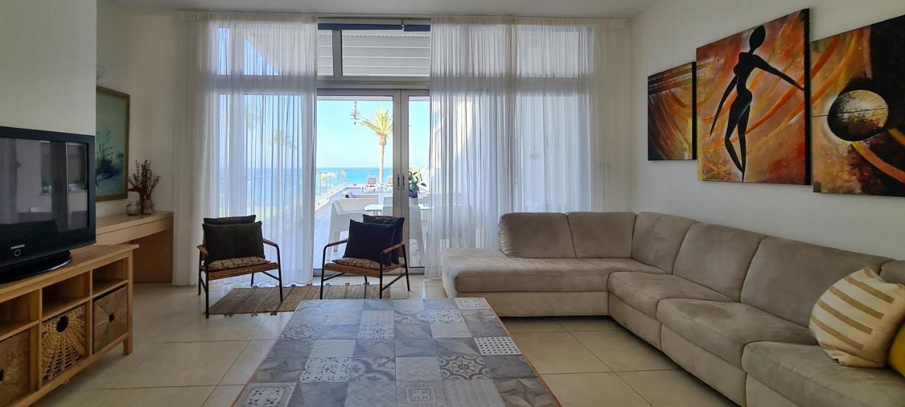 Phaedrus Living: Seafront Luxury Flat Pallini Court 113 Protaras Exterior foto