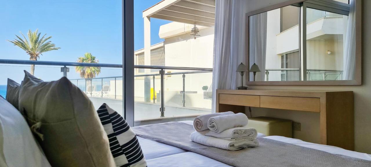 Phaedrus Living: Seafront Luxury Flat Pallini Court 113 Protaras Exterior foto